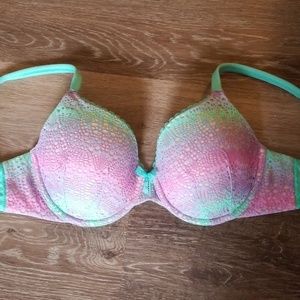 🎉2/$25 Victoria's Secret mermaid bra